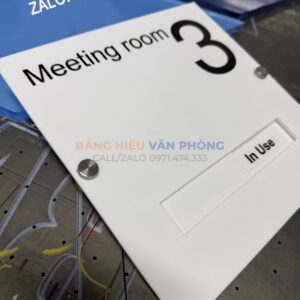 Bảng phòng họp trạng thái, bảng trượt phòng họp vuông, bảng meeting room mica, bảng đẩy kéo phòng họp